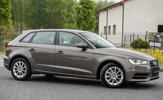 Audi A3 cena 37900 przebieg: 232000, rok produkcji 2014 z Radom małe 436